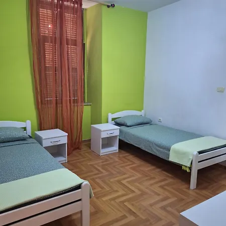 Apartment Monika *